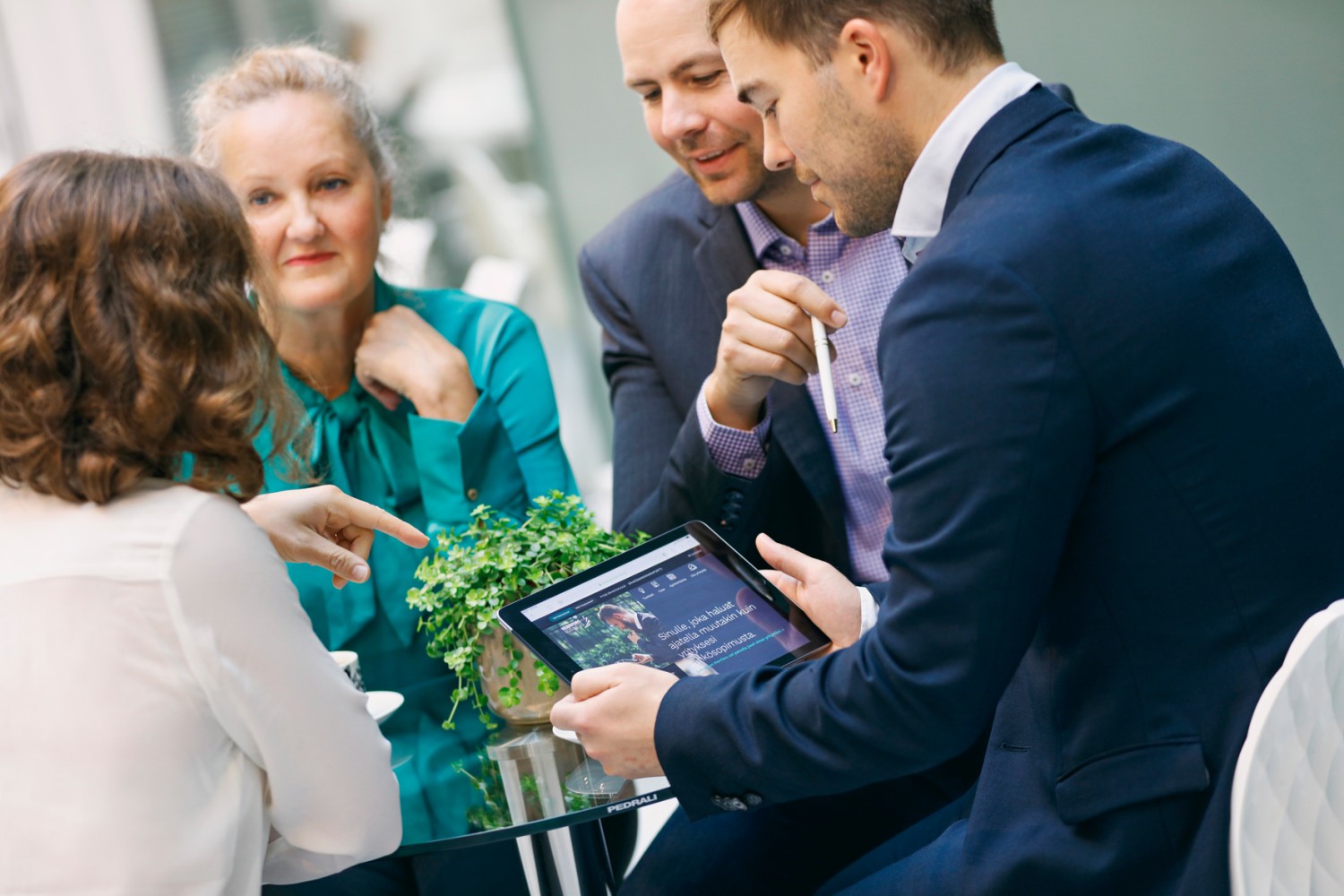 Rekrytoimme sähkönmyyntipäällikön ja teknisen myyjän
